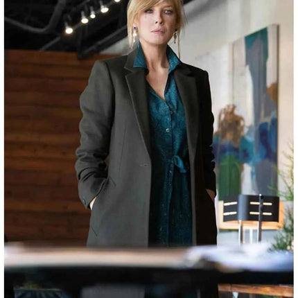Yellowstone Season 3 Kelly Reilly Trench Coat