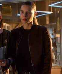 Lucifer S05 Chloe Decker Maroon Bomber Jacket
