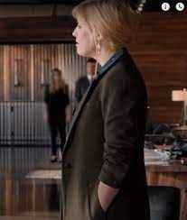 Yellowstone Season 3 Kelly Reilly Trench Coat